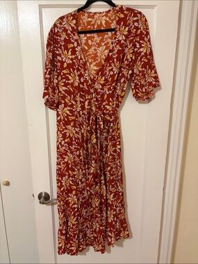 Women’s Floral Wrap Midi Dress - Rust Red